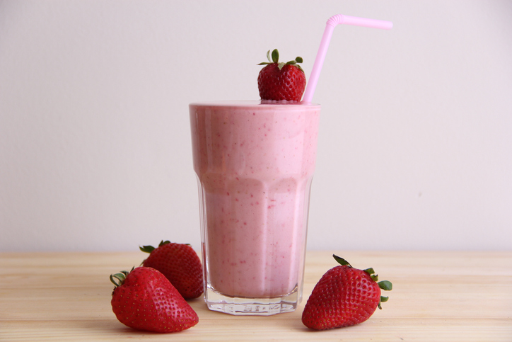 MiraBurst pink fruit smoothies 